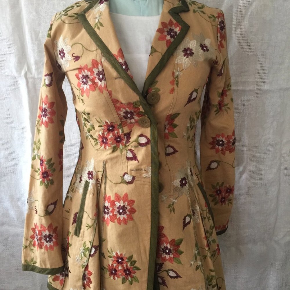 Neesh embroidered tunic jacket xs